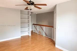 18338 NW 68th Ave, Hialeah, FL 33015 - Photo 11