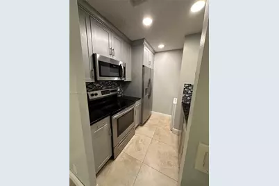 9976 Twin Lakes Dr #35-E, Coral Springs, FL 33071 - Photo 7