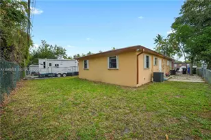 817 NW 12th Ave, Fort Lauderdale, FL 33311 - Photo 13