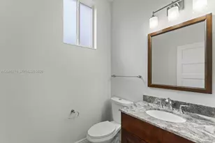 1110 NE 1st Ave., Fort Lauderdale, FL 33304 - Photo 5