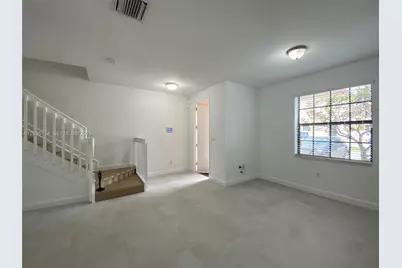 3538 W 88th Terrace #3538, Hialeah Gardens, FL 33018 - Photo 5