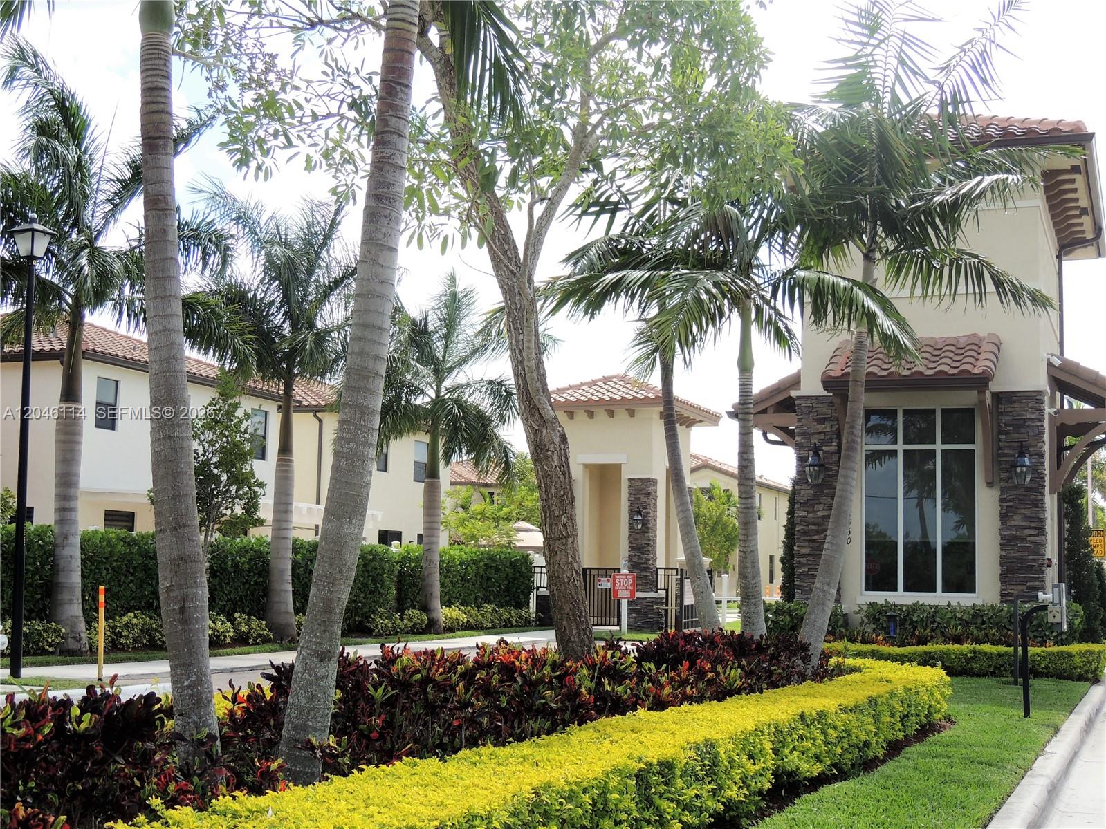 3538 W 88th Terrace #3538 - 3538 W 88th Terrace #3538, Hialeah Gardens, FL 33018 Luxury Property | Jose Angel Pina