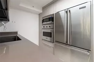 5757 Collins Ave, Miami Beach, FL 33140 - Photo 15