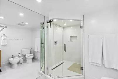 5757 Collins Ave #2207, Miami Beach, FL 33140 - Photo 35