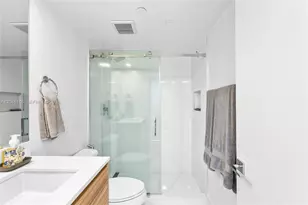 5757 Collins Ave, Miami Beach, FL 33140 - Photo 45