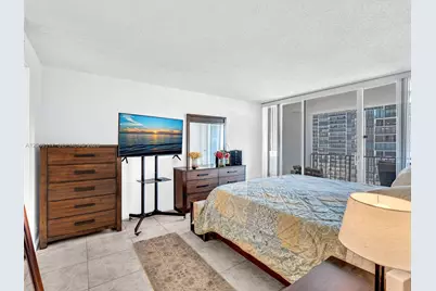 1901 Brickell Ave #B1203, Miami, FL 33129 - Photo 15