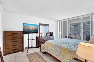 1901 Brickell Ave, Miami, FL 33129 - Photo 15