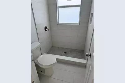 1450 SW 4th St #2, Miami, FL 33135 - Photo 11