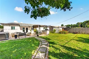 2012 N 31st Rd, Hollywood, FL 33021 - Photo 25