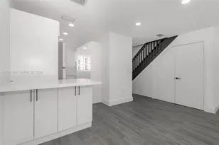 8085 NW 8th St, Miami, FL 33126 - Photo 3