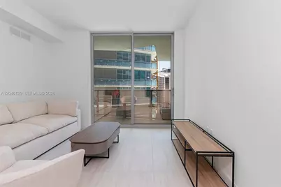77 SE 5th St. #1905, Miami, FL 33131 - Photo 7