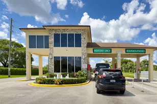 500 SW 130th Terrace, Pembroke Pines, FL 33027 - Photo 31