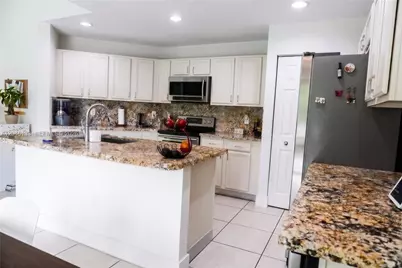 16850 Crestview Ln, Weston, FL 33326 - Photo 19