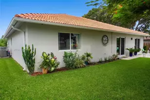 16850 Crestview Ln, Weston, FL 33326 - Photo 37