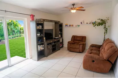 16850 Crestview Ln, Weston, FL 33326 - Photo 13