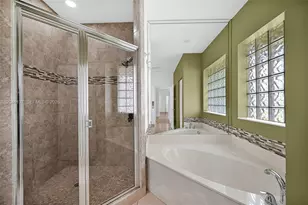 16379 Malibu Dr, Weston, FL 33326 - Photo 21