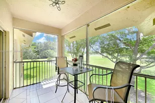 16379 Malibu Dr, Weston, FL 33326 - Photo 13