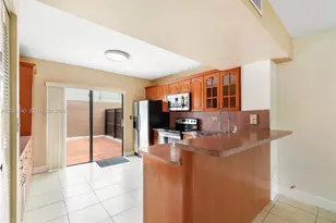1809 SW 107th Ave, Miami, FL 33165 - Photo 13