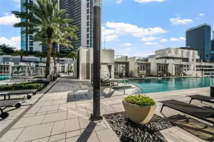 851 NE 1st Ave, Miami, FL 33132 - Photo 33