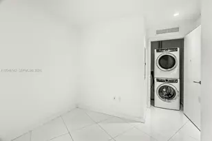 851 NE 1st Ave, Miami, FL 33132 - Photo 17