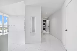 851 NE 1st Ave, Miami, FL 33132 - Photo 15