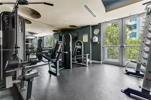 110 Washington Ave, Miami Beach, FL 33139 - Photo 31