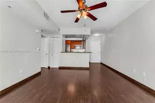 110 Washington Ave, Miami Beach, FL 33139 - Photo 21