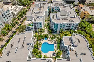 110 Washington Ave, Miami Beach, FL 33139 - Photo 3