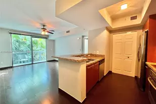 110 Washington Ave, Miami Beach, FL 33139 - Photo 3