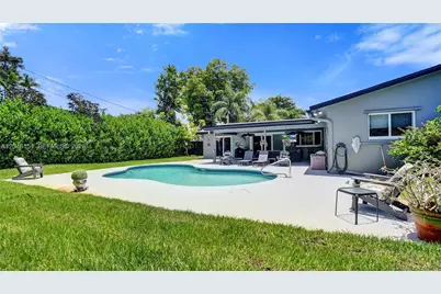 5581 SW 7th St, Plantation, FL 33317 - Photo 5