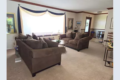 5581 SW 7th St, Plantation, FL 33317 - Photo 13