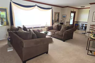 5581 SW 7th St, Plantation, FL 33317 - Photo 13