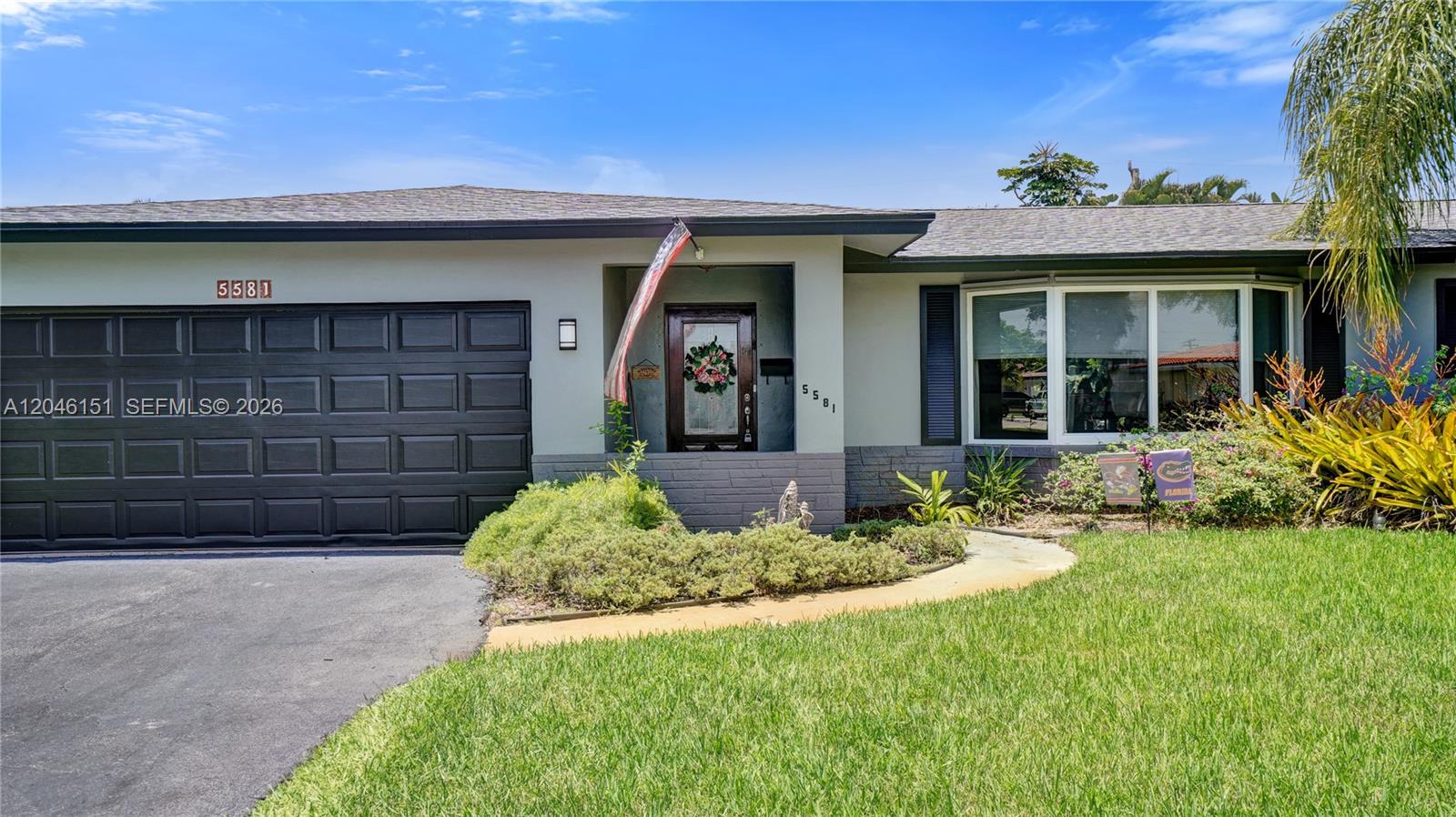 5581 SW 7th St - 5581 SW 7th St, Plantation, FL 33317 Luxury Property | Jose Angel Pina