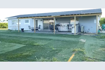32305 SW 202nd Ave, Homestead, FL 33030 - Photo 13