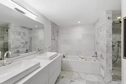 9 Island Ave #705, Miami Beach, FL 33139 - Photo 35