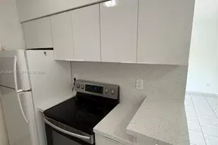 4651 W Flagler St, Miami, FL 33134 - Photo 9
