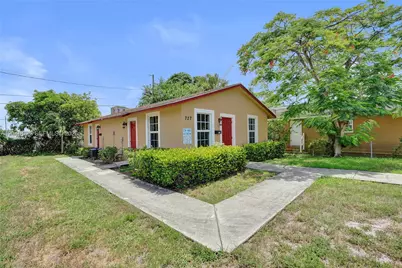 727 22nd St #A, West Palm Beach, FL 33407 - Photo 1