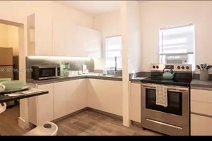 27 NE 60th Terrace, Miami, FL 33137 - Photo 17
