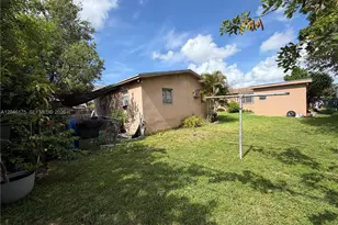 745 NW 32nd Ave, Miami, FL 33125 - Photo 17