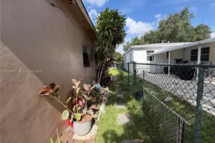 745 NW 32nd Ave, Miami, FL 33125 - Photo 19
