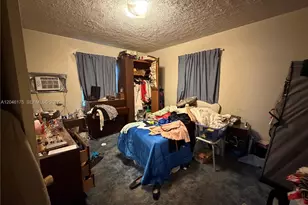 745 NW 32nd Ave, Miami, FL 33125 - Photo 9