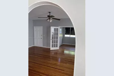 3665 SW 15th St, Miami, FL 33145 - Photo 9