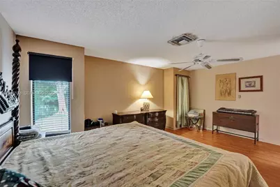 9120 SW 49th St, Cooper City, FL 33328 - Photo 43