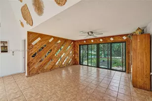 9120 SW 49th St, Cooper City, FL 33328 - Photo 17