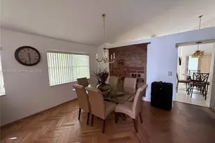 11185 Rios Rd, Boca Raton, FL 33498 - Photo 9
