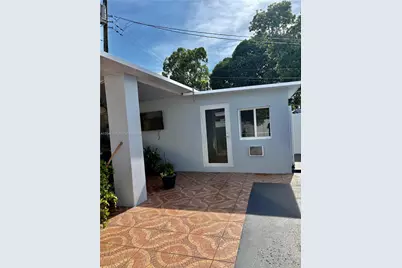 734 E 39th St, Hialeah, FL 33013 - Photo 51