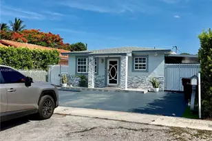 734 E 39th St, Hialeah, FL 33013 - Photo 5