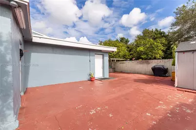 2818 SW 2nd St, Miami, FL 33135 - Photo 17