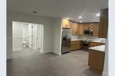 9723 SW 3rd St, Boca Raton, FL 33428 - Photo 3