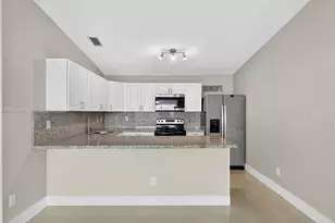 17501 SW 142nd Ct, Miami, FL 33177 - Photo 13